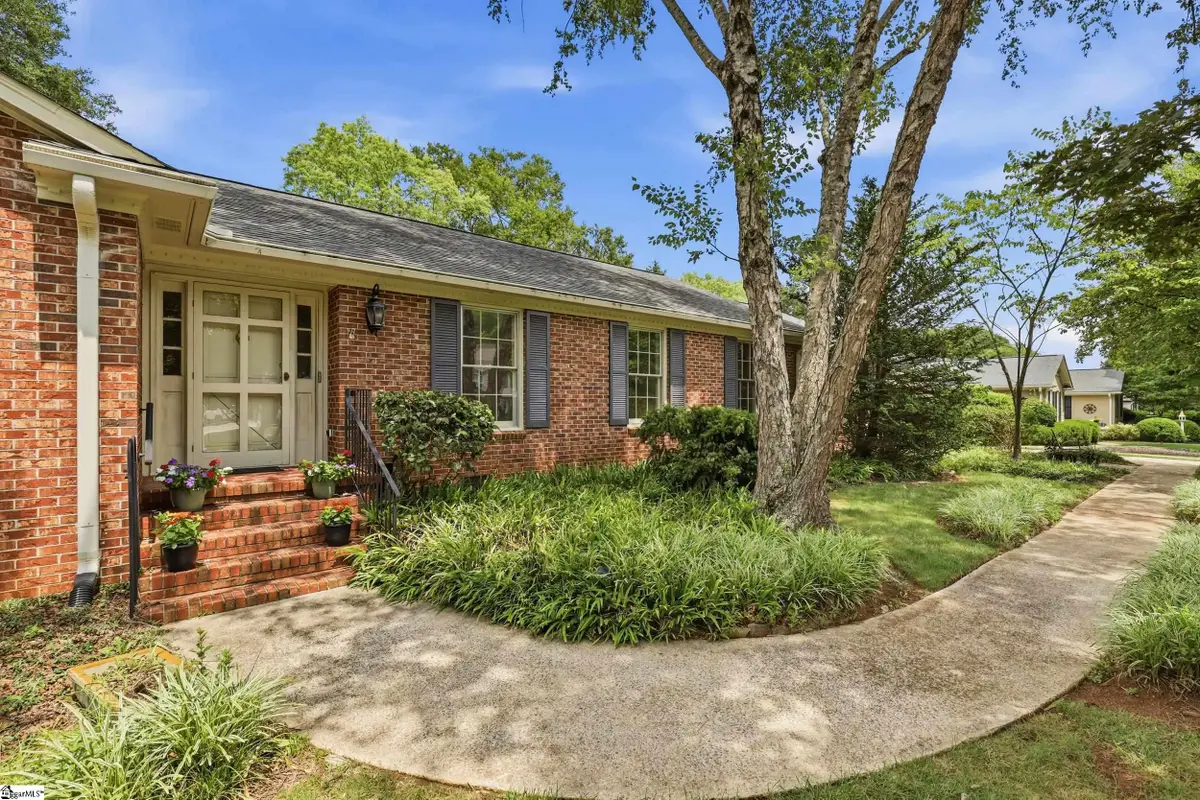 303 Hillsborough Drive, Greenville, SC 29615 - #1