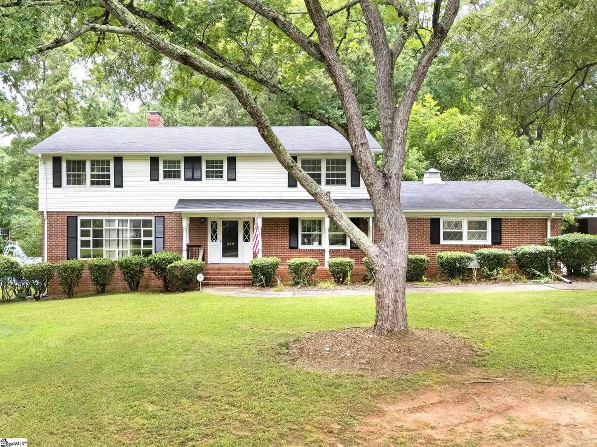 200 Sherwood Drive, Laurens, SC 29360 - #1