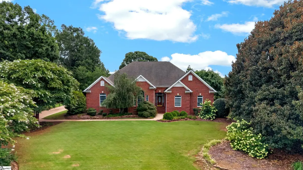 143 W Woodglen Road, Spartanburg, SC 29301 - #1
