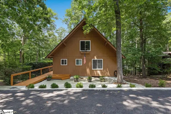 890 Cartee Road, Seneca, SC 29678