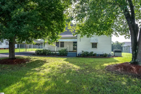609 S Georgia Avenue, Chesnee, SC 29323