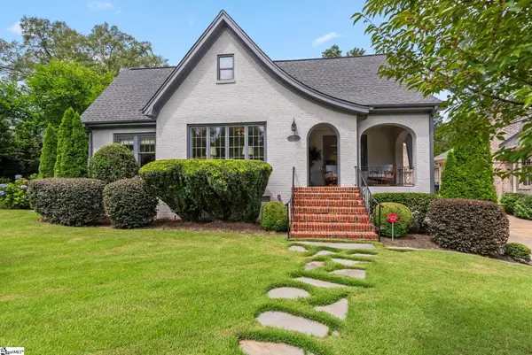 102 Fairview Avenue, Greenville, SC 29601