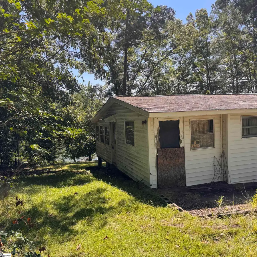 81 Challenger Road, Cross Hill, SC 29332 - #2