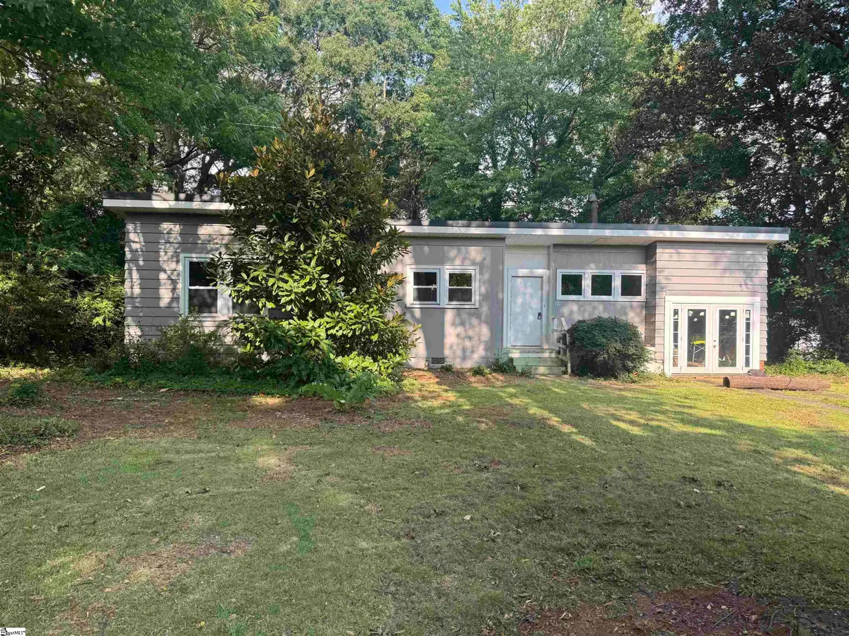 11 Ashton Avenue, Greenville, SC 29609 - #1