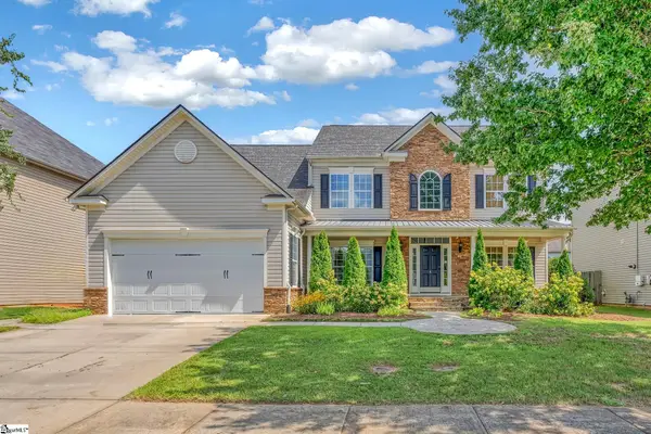 6 Stonebury Drive, Simpsonville, SC 29680