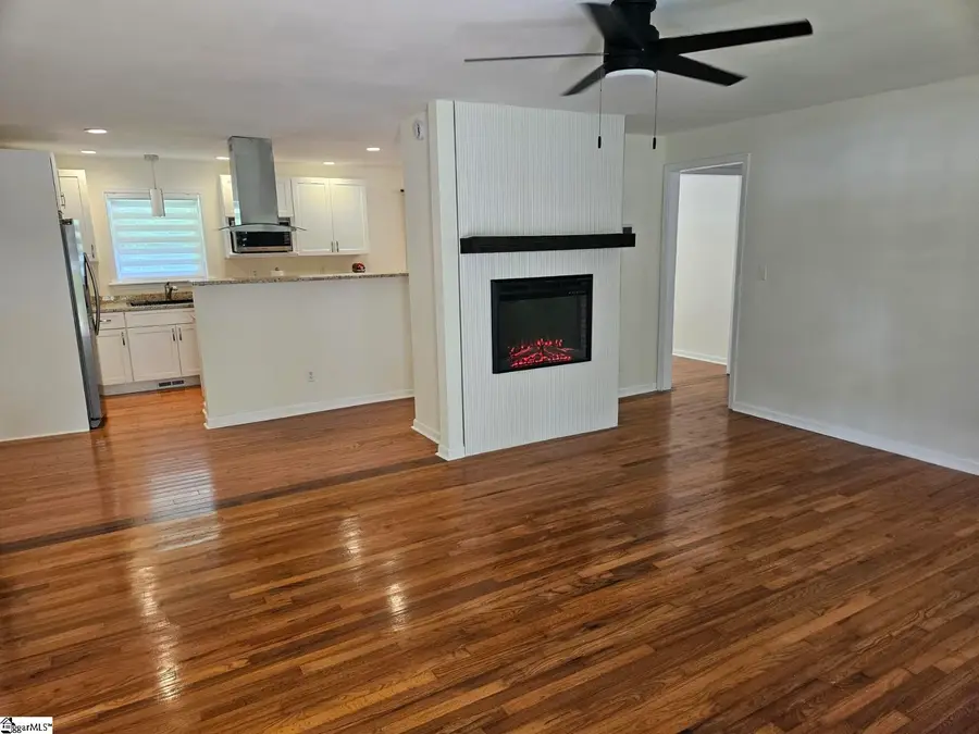 513 W Fredericks Street, Anderson, SC 29625 - #2