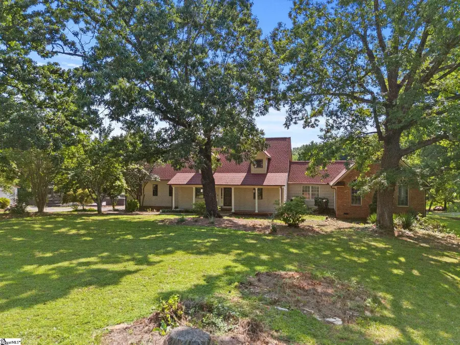 40 Ridings Road, Campobello, SC 29322 - #3