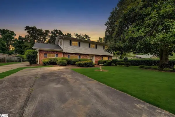 19 Vicki Circle, Greenville, SC 29615