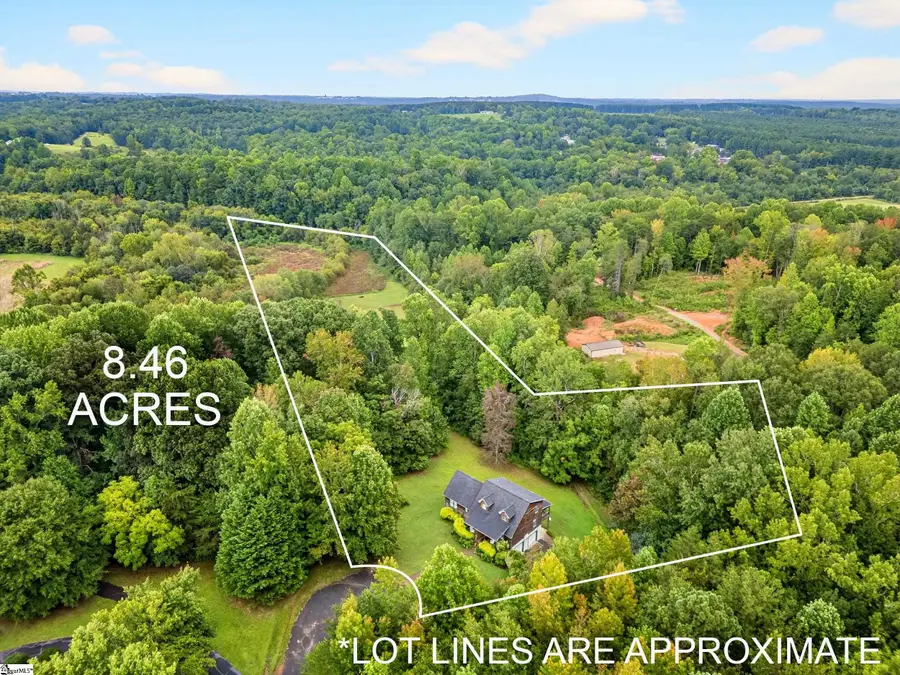 135 Pointe Drive, Campobello, SC 29322 - #2