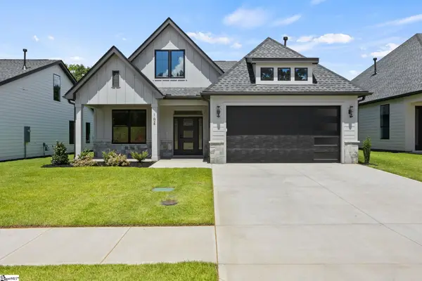 104 Adrian Way, Simpsonville, SC 29680