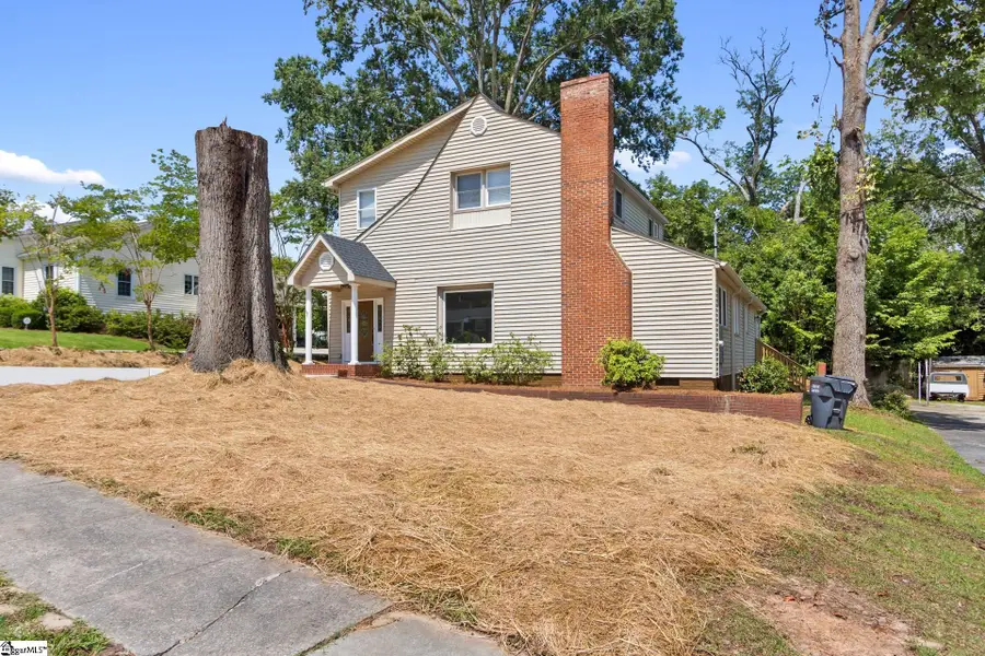 514 Academy Street, Laurens, SC 29360 - #2