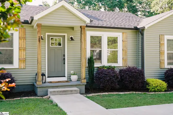 24 Brookdale Avenue, Greenville, SC 29607
