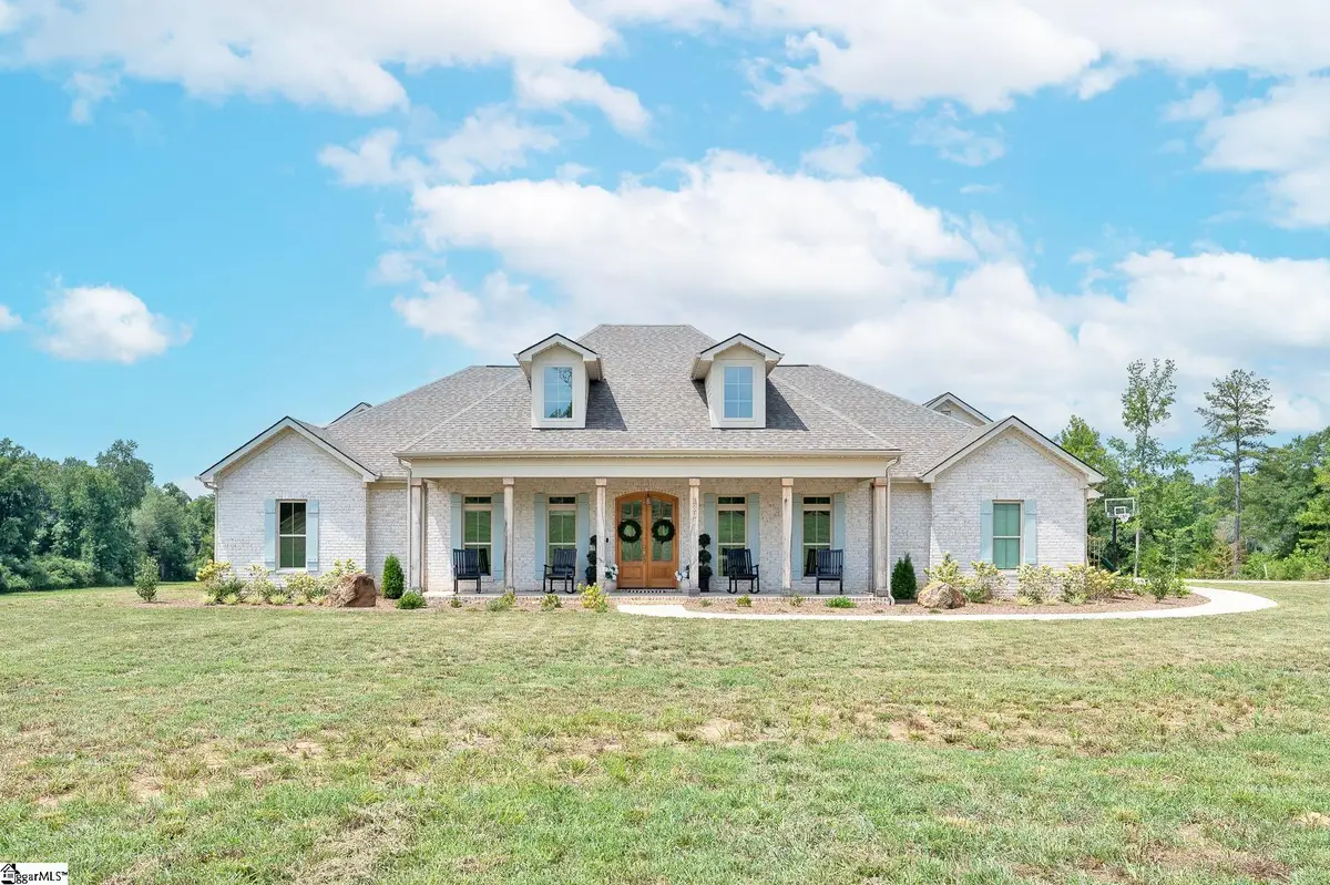 3301 Georgia Road, Gray Court, SC 29645 - #1
