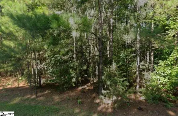203 Ferncliff Drive, Greenwood, SC 29649