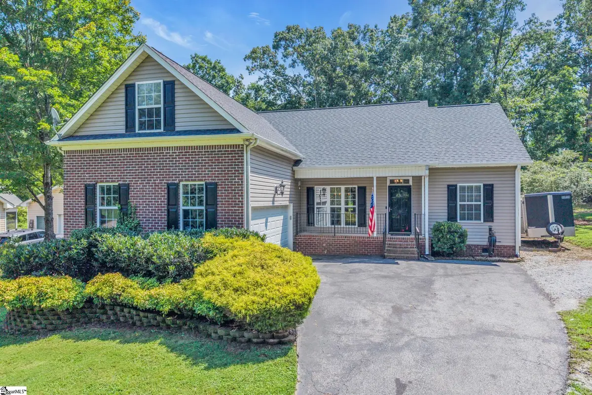 211 Lyons Drive, Simpsonville, SC 29681 - #1
