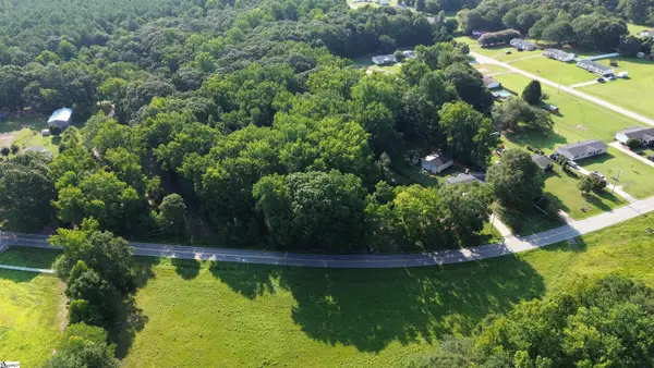 578 Cooper Bridge Road, Fountain Inn, SC 29644