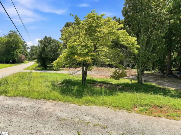 170 Singing Pines Road, Seneca, SC 29678
