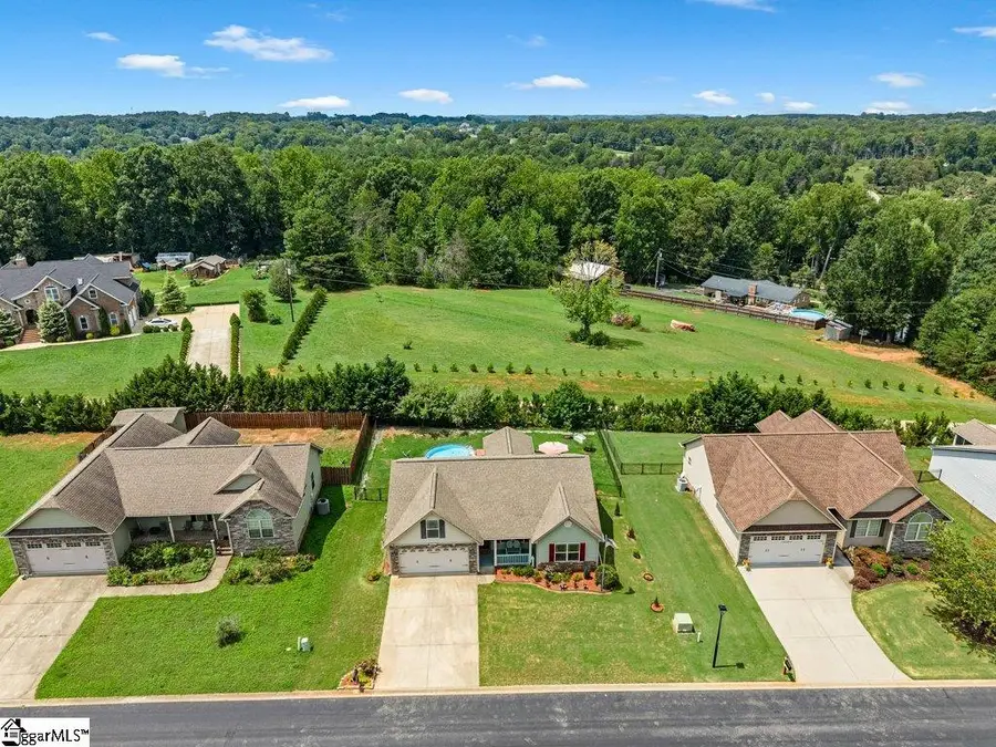 326 Gleaner Drive, Inman, SC 29349 - #2