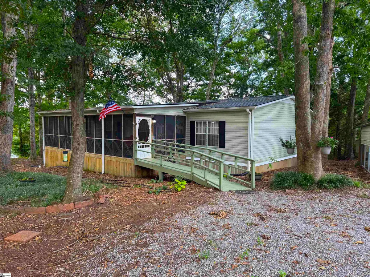 322 Lakeview Drive, Townville, SC 29689 - #1
