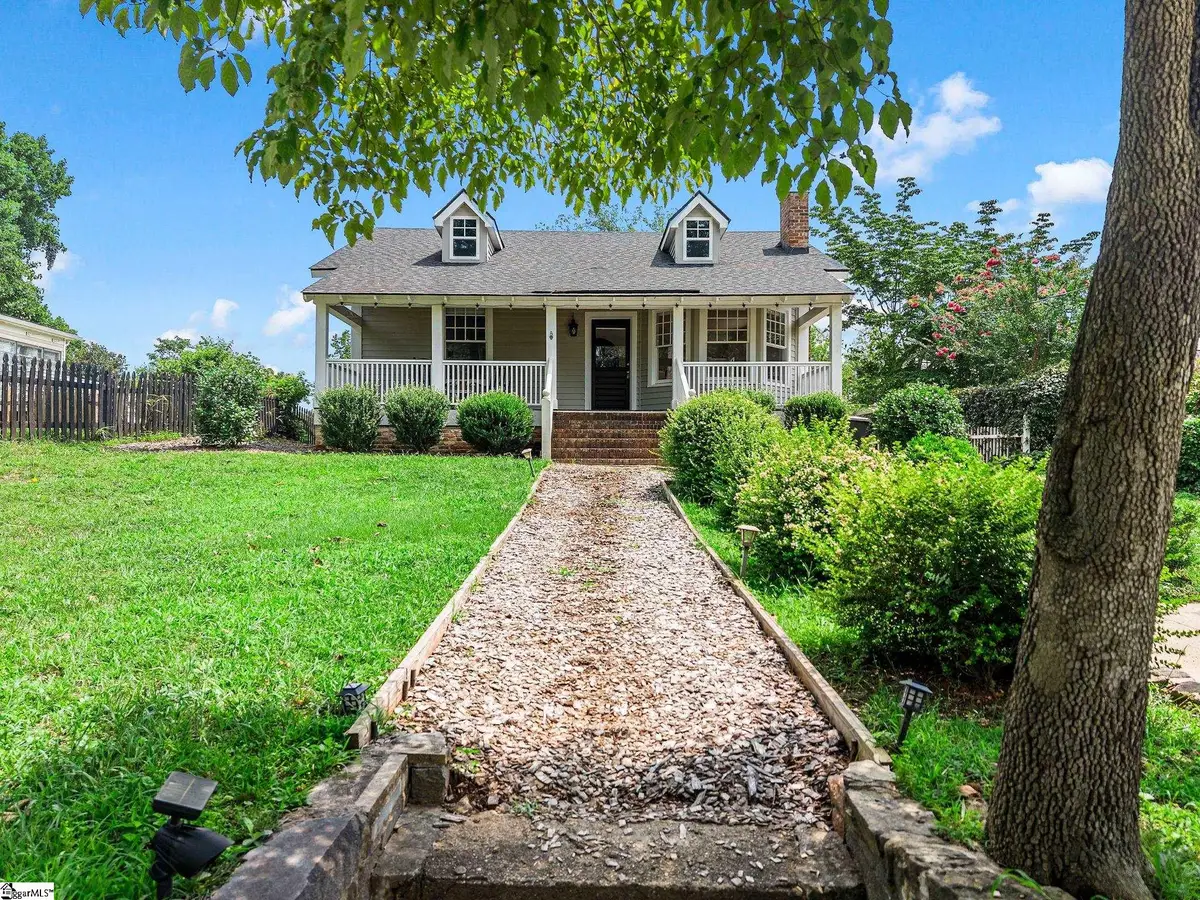 143 Broadway Avenue, Tryon, NC 28782-3701 - #1