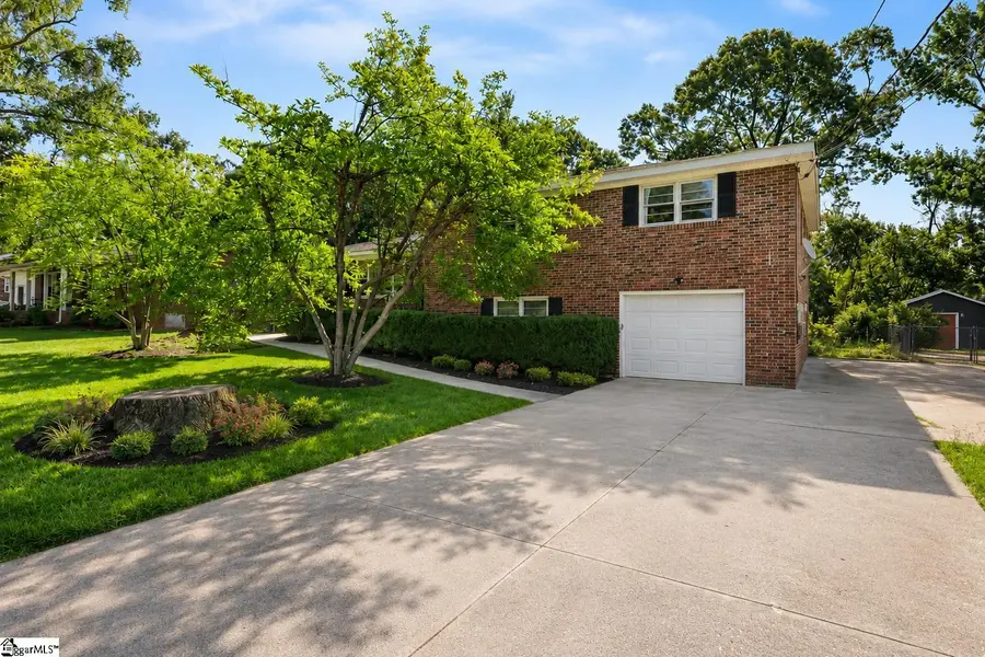 132 Trent Drive, Taylors, SC 29687 - #2