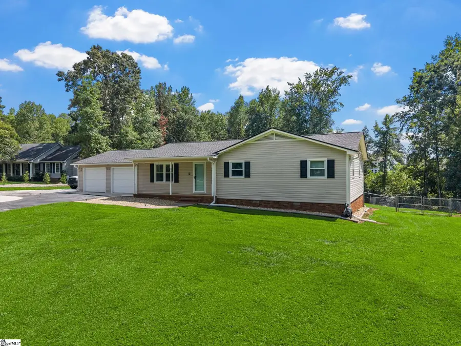 212 Mason Drive, Inman, SC 29349 - #3