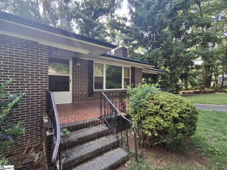 211 Thomas Road, Pickens, SC 29671 - #2