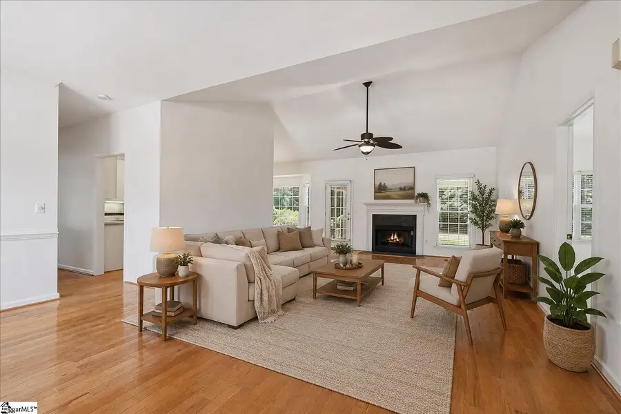 407 Roberts Road, Taylors, SC 29687 - #3