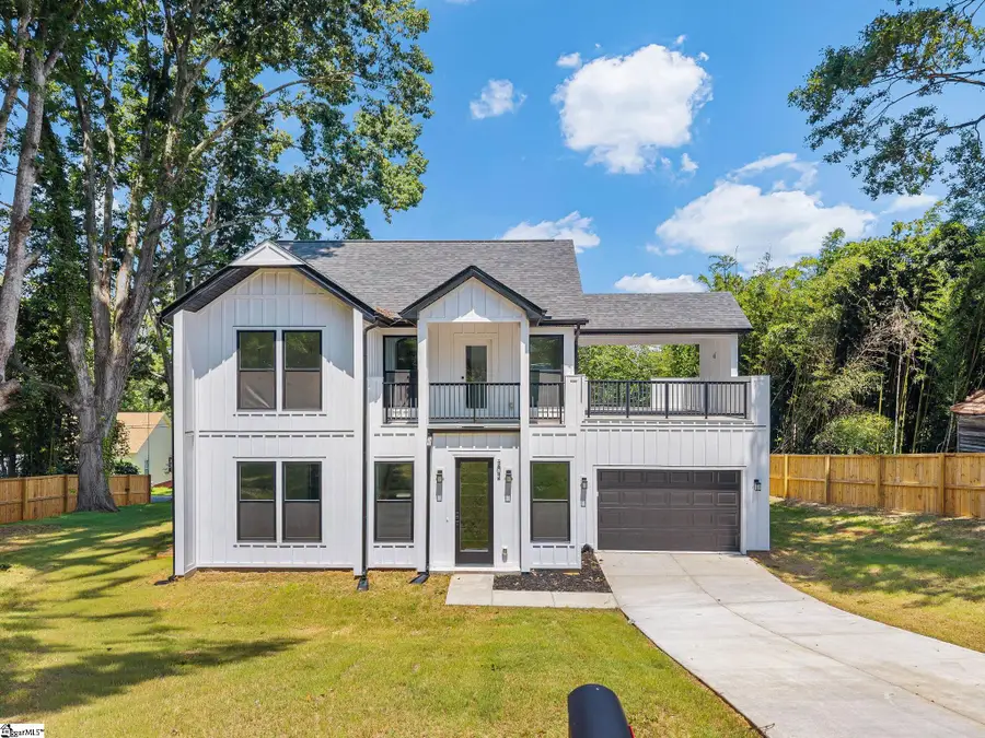 202 Pine Street, Easley, SC 29640 - #2