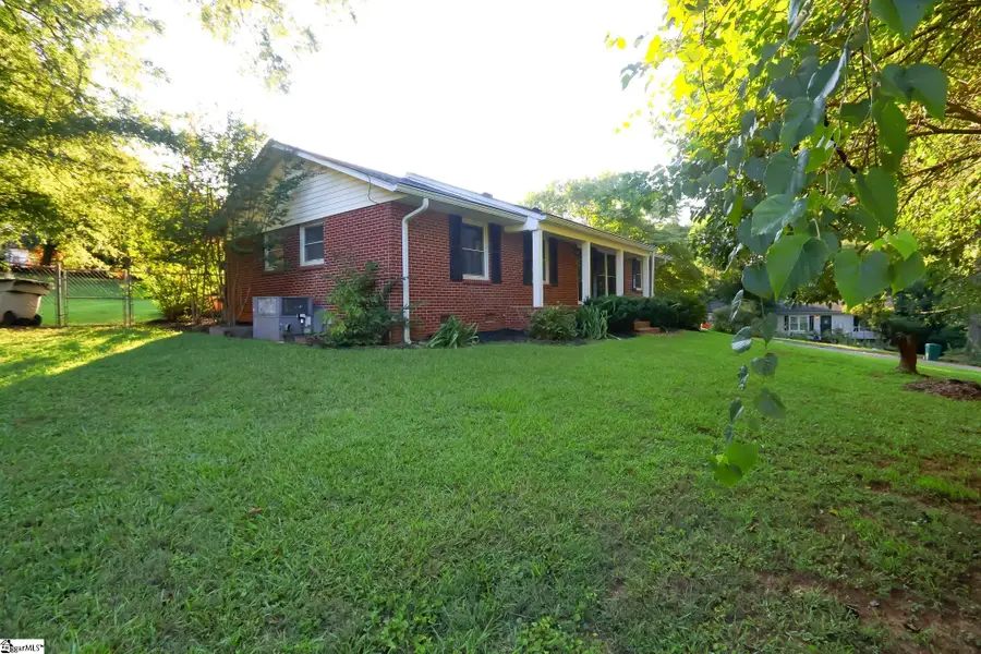 139 Ashmore Avenue, Gaffney, SC 29340 - #2
