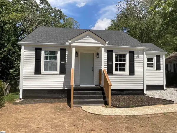 15 Orlando Avenue, Greenville, SC 29609