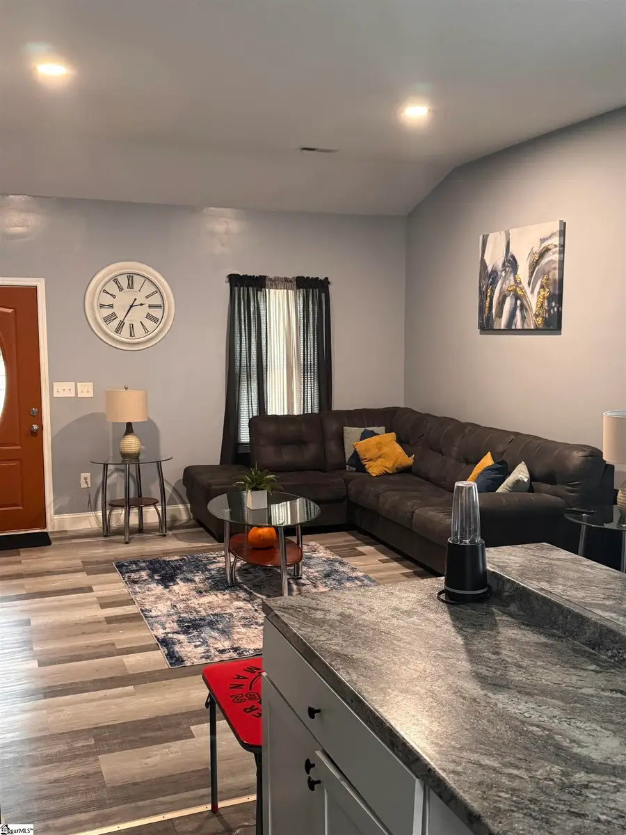 117 Helen Street, Spartanburg, SC 29301 - #2