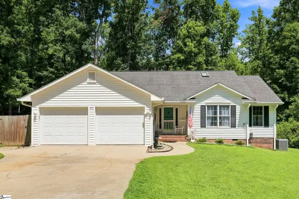 545 E Brookwood Drive, Landrum, SC 29356