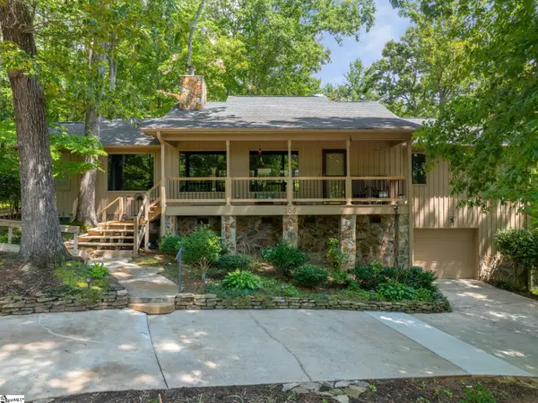 300 Whispering Falls Road, Pickens, SC 29671