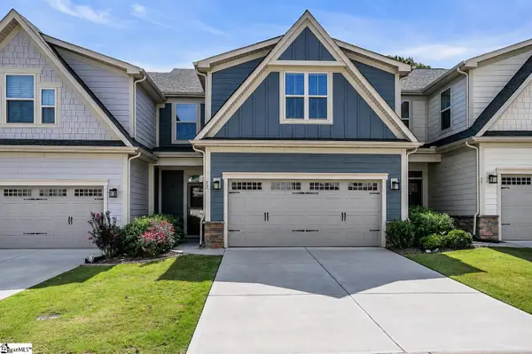 55 Moss Hollow Way, Simpsonville, SC 29680