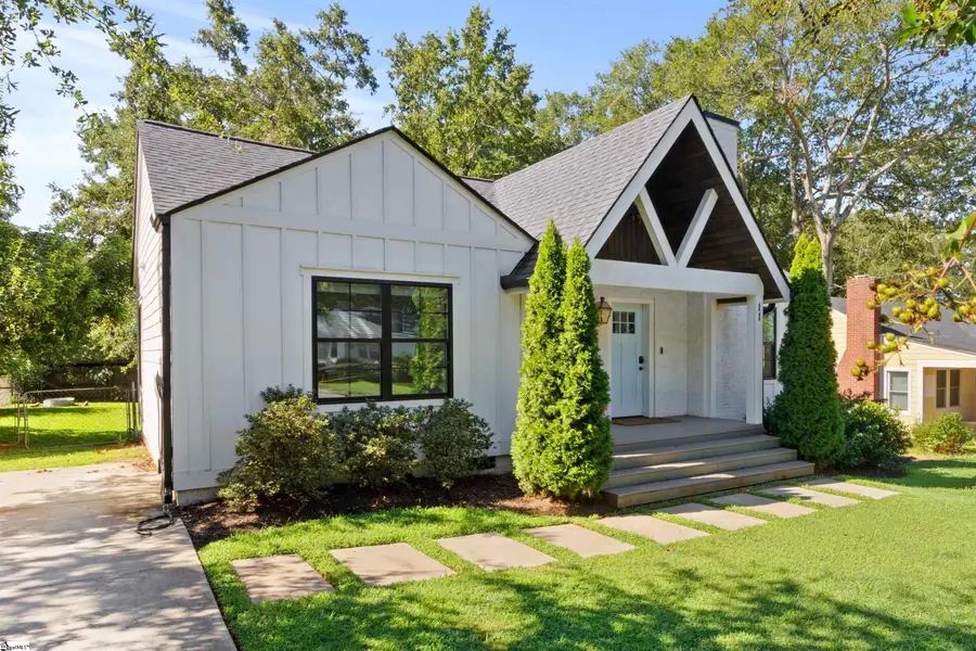 11 Pleasant Ridge Avenue, Greenville, SC 29605 - #2