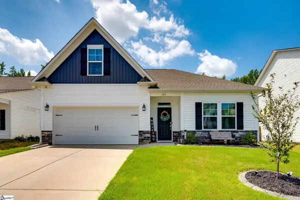 135 Strongridge Trail, Simpsonville, SC 29681