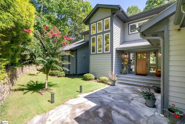 107 Spruce Lane, Zirconia, NC 28790