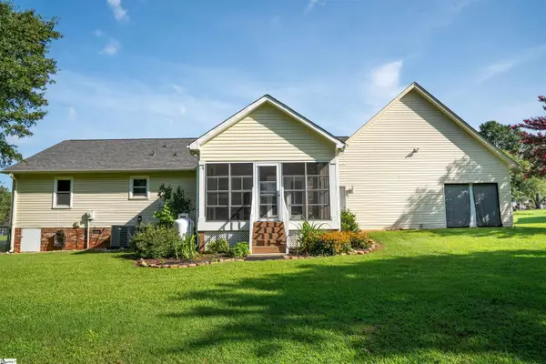 145 Crossgate Drive, Boiling Springs, SC 29316