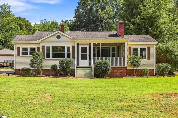 237 Margaret Street, Pickens, SC 29671