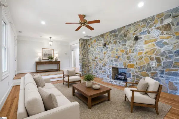 6 Covington Road, Greenville, SC 29617