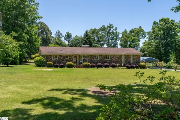 136 Bagwell Street, Easley, SC 29640