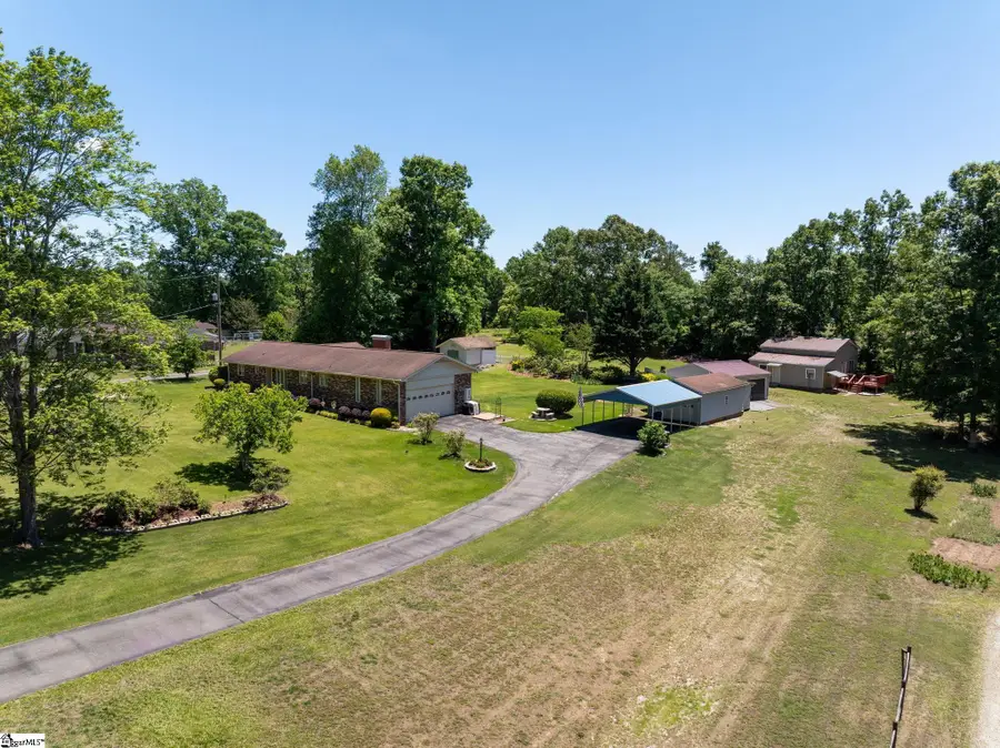 136 Bagwell Street, Easley, SC 29640 - #2
