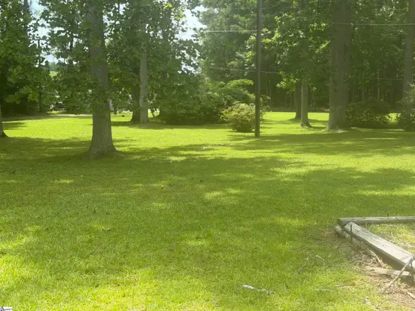 775 Pineland Shores Circle, Cross Hill, SC 29332