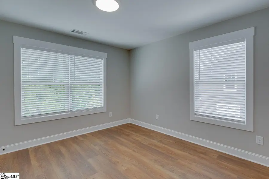 10 Howard Street, Greenville, SC 29611 - #2