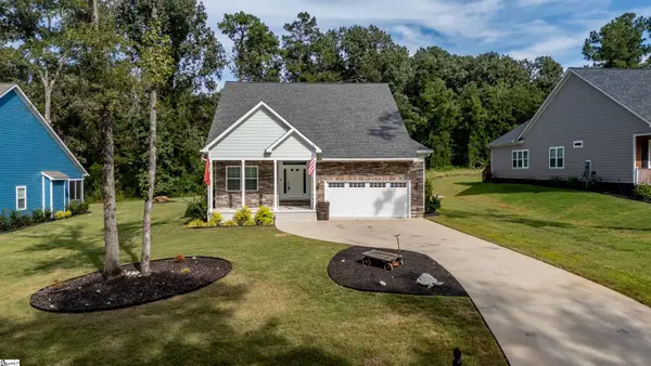 112 Portland Circle, Greenwood, SC 29649