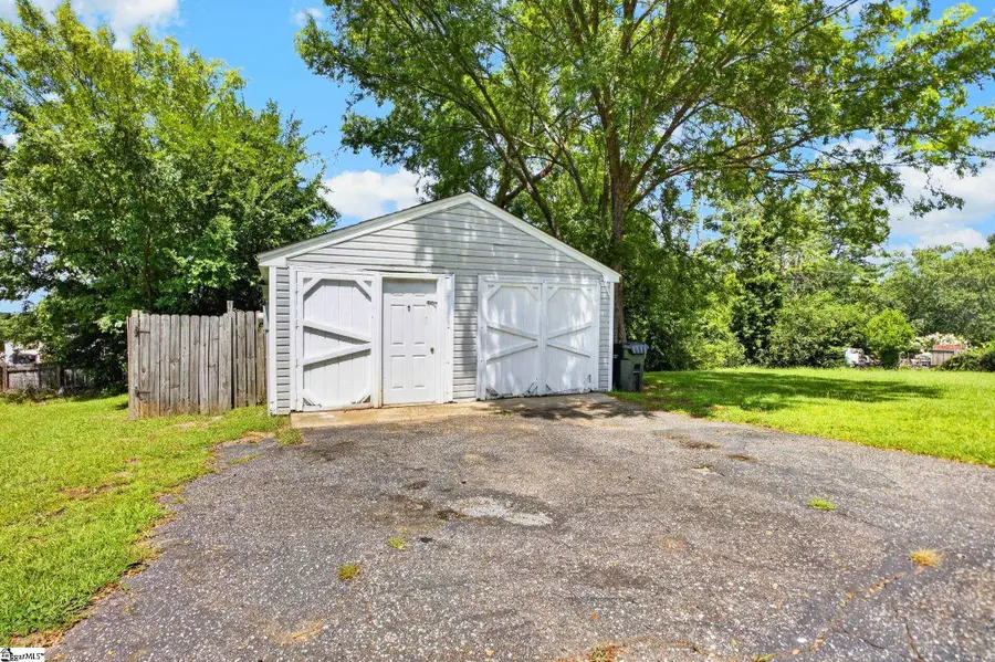 108 Mountain View Avenue, Greer, SC 29650 - #3
