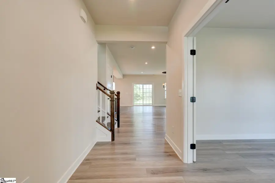 6059 Ives Avenue, Spartanburg, SC 29307 - #2