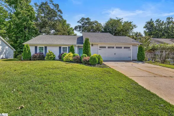 13 Chinaberry Lane, Simpsonville, SC 29680