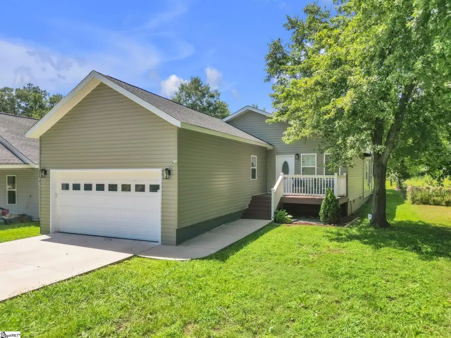 1026 Howard Street, Spartanburg, SC 29303 - #2